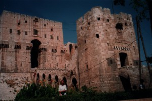 aleppo-citadela-vstup.jpg